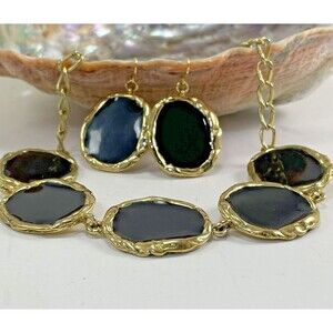 Abstract Oval Resin Necklace & Earring Set Women's Black and Gold Tone Vintage